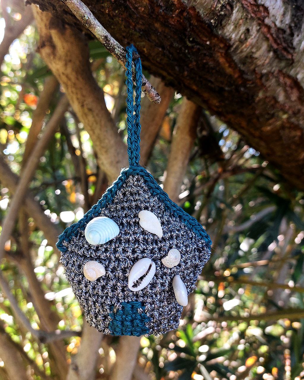 Casetta di pan di zenzero all’uncinetto – Pezzo unico, fatto a mano