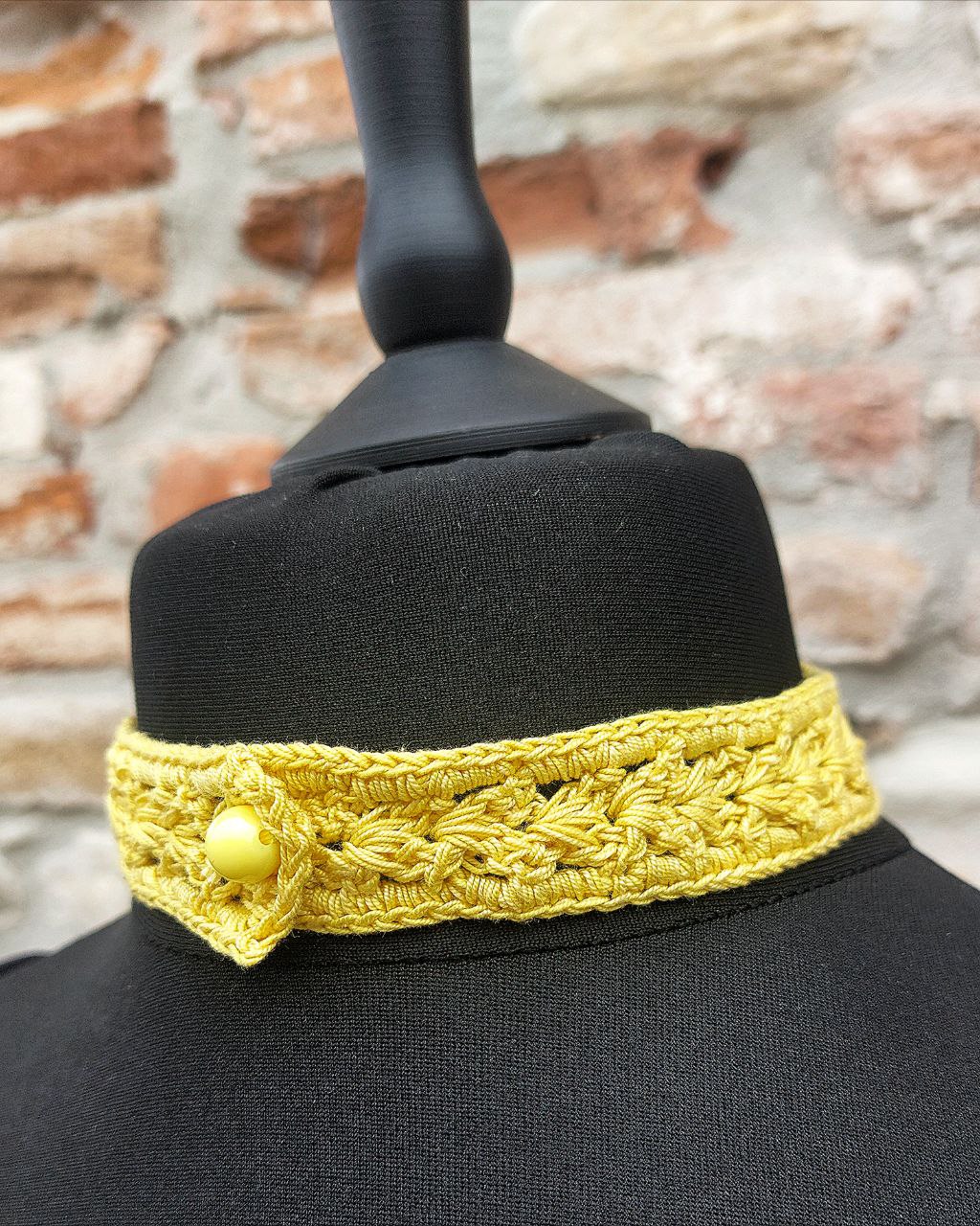 Cinderella - Choker Crochet Necklace