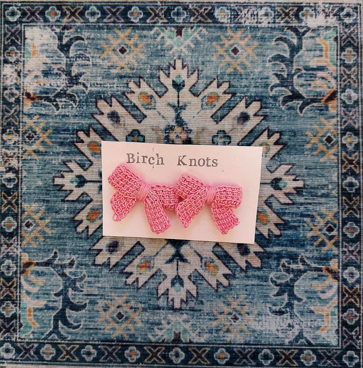 Belle - Crochet Bow Earrings