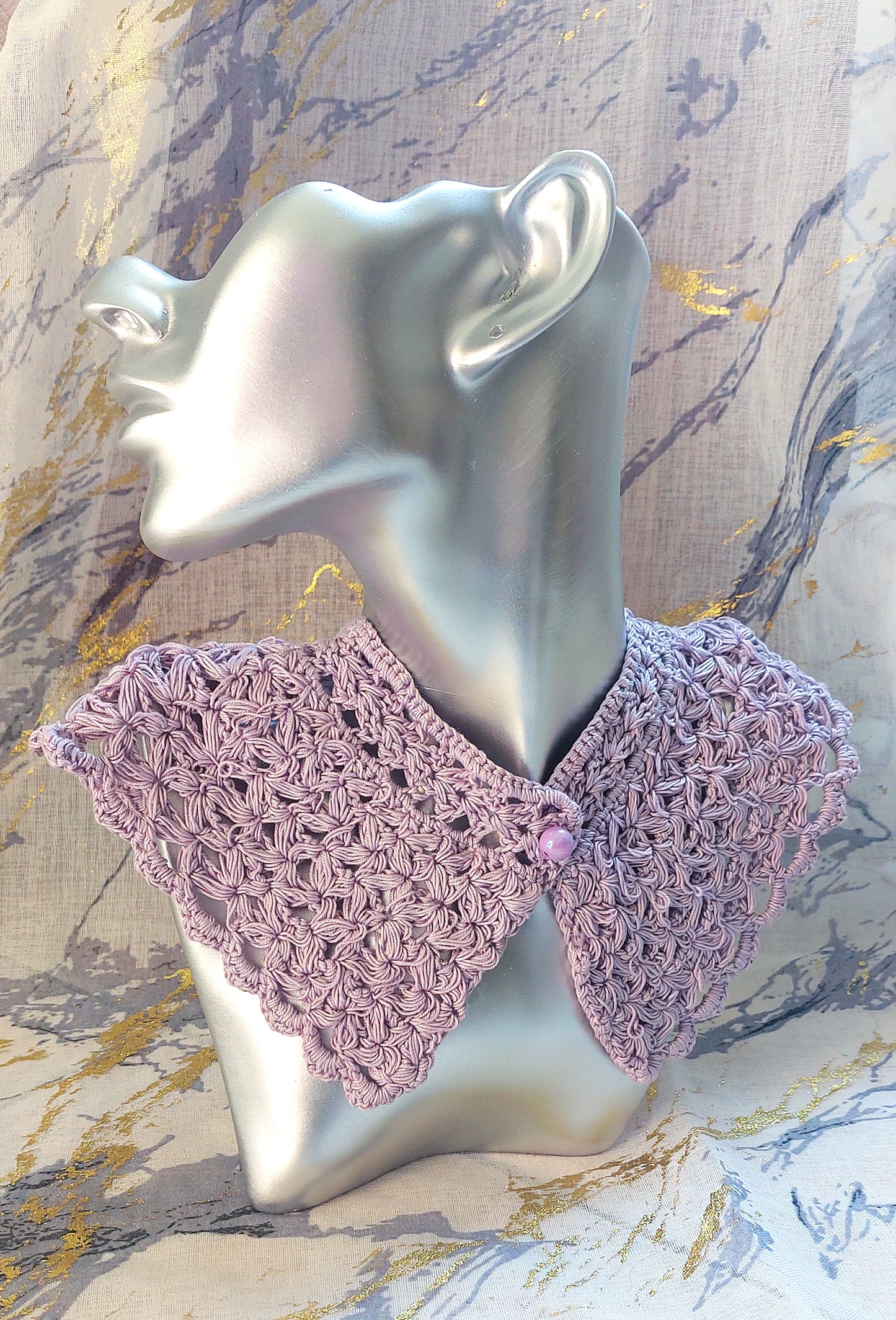 Crochet Collar Carnation