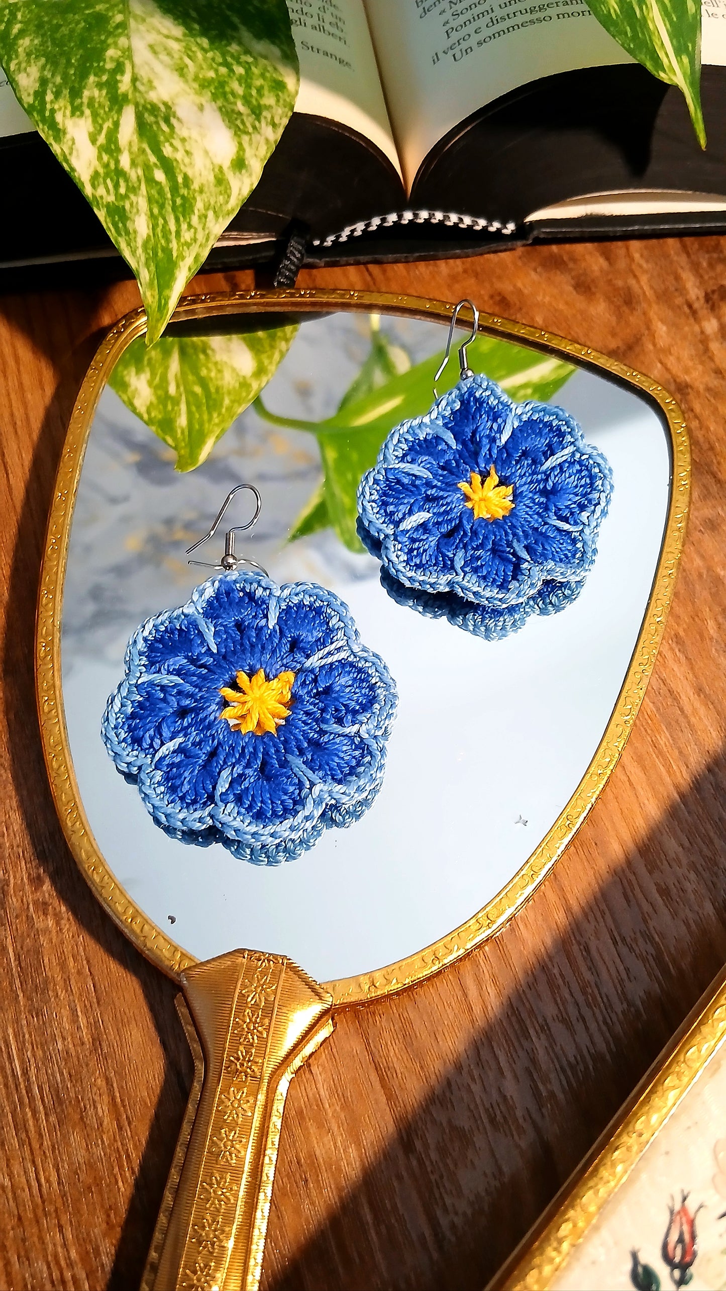 Orecchini African Flower all'Uncinetto