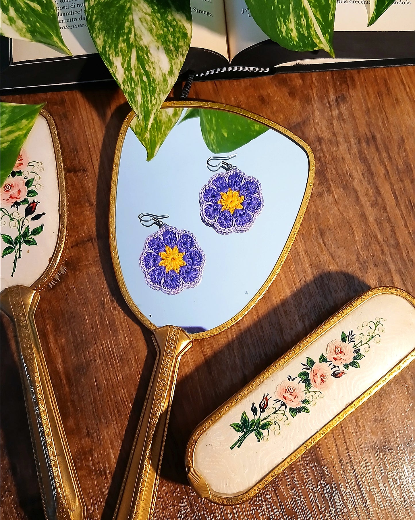 Orecchini African Flower all'Uncinetto