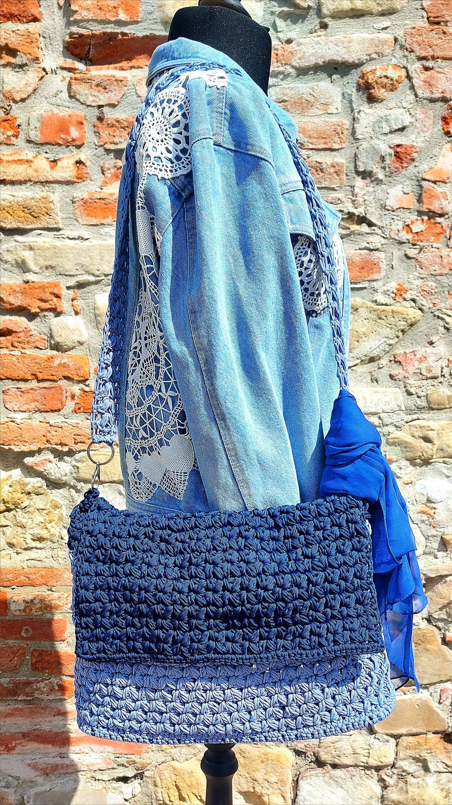 Wisteria Crochet Shoulder Bag
