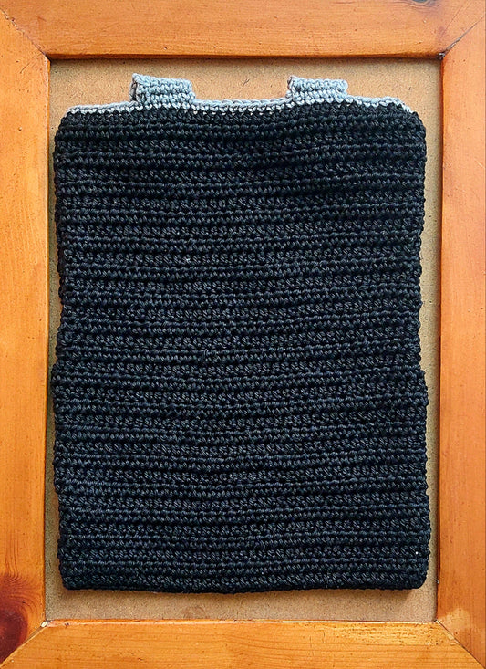 Crochet Booksleeve - Graphic Design - Spiral