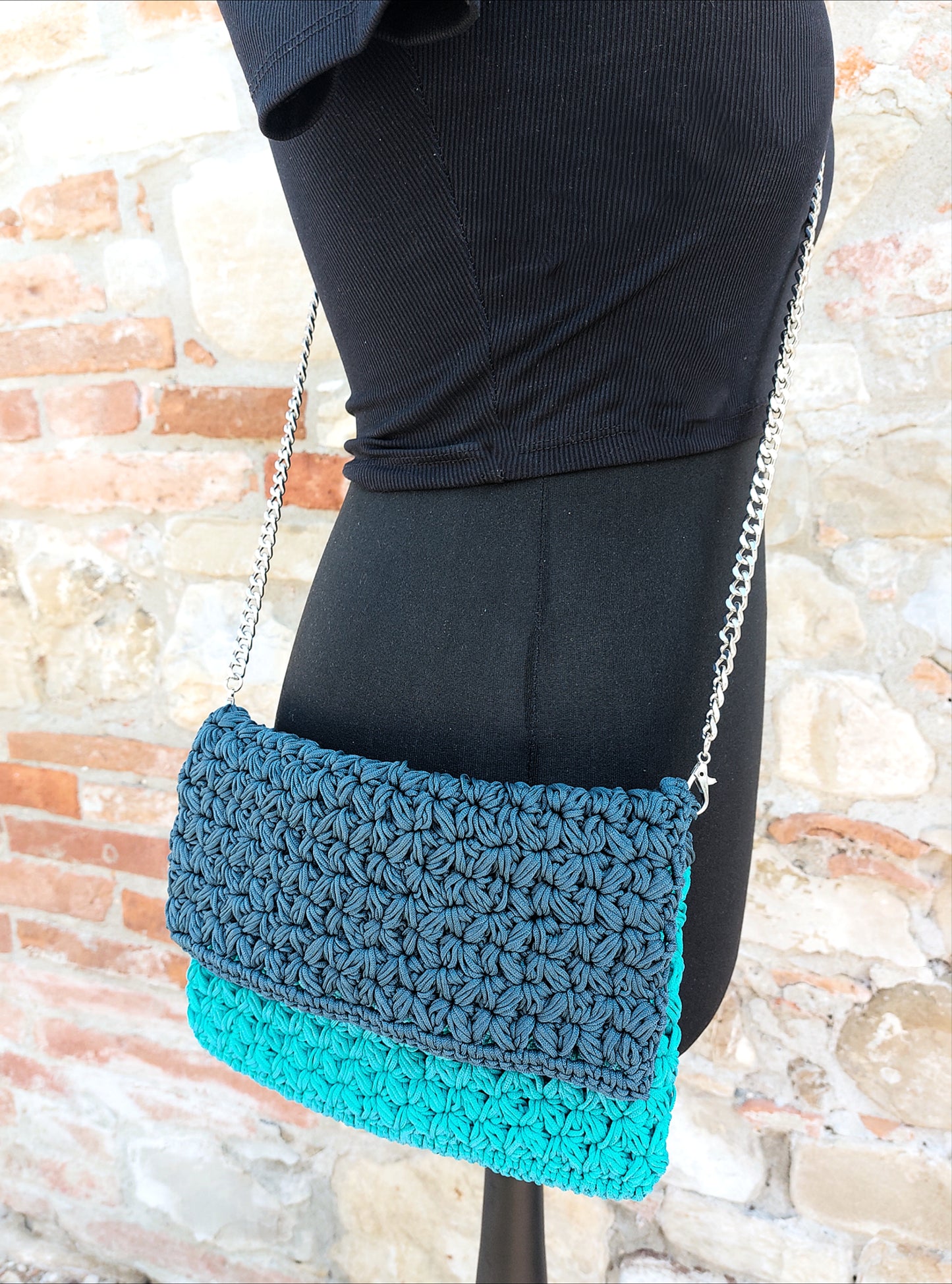 Wisteria Crochet Pochette